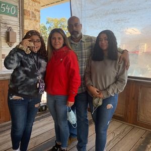 Meet your Posher, Bettina